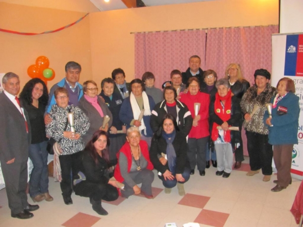 Finalización de taller de medio ambiente deja felices a vecinos de Llolleo Alto