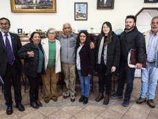 Directora regional de la JUNJI y alcalde de San Antonio sostienen reunión de coordinación