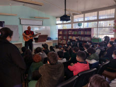 Tour “Emociones de mi Tierra” llegó a la Escuela El Asilo  y el colegio Agrícola de Cuncumén