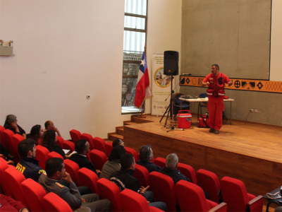 Municipalidad de San Antonio contin&uacute;a entregando informaci&oacute;n para enfrentar situaciones de emergencia