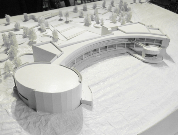 Comienzan obras del nuevo centro cultural En 333 d&iacute;as deber&aacute; estar listo    