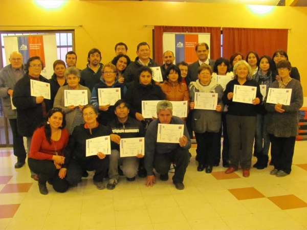 Vecinos de Llo lleo Alto no tendr&aacute;n m&aacute;s problemas para postular a proyectos